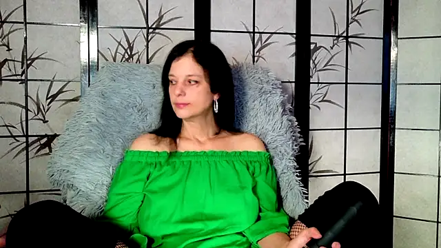  Sweetlonglips  online show from December 2025 06:28:01 AM