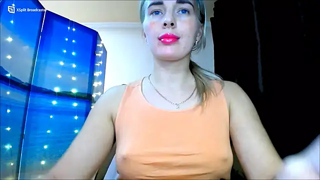 Snapshot of miaa_sunn chatting on January 2025 07:21:01 PM miaa sunn online show from January 2025 07:21:01 PM