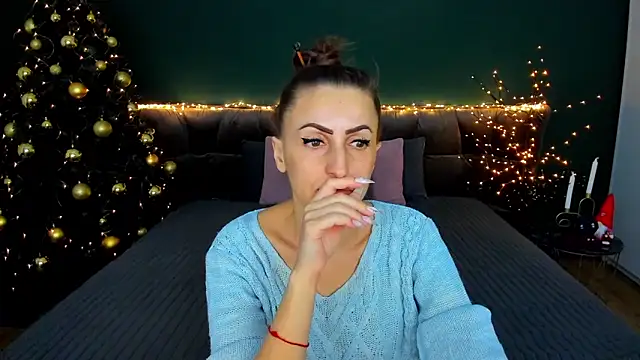 Rebecca Diamond online show from December 2025 06:41:02 AM