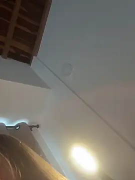 curchez  online show from November 2025 08:11:02 PM