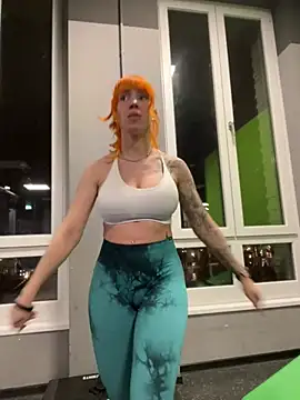 Pia July  online show from January 2025 09:30:02 PM