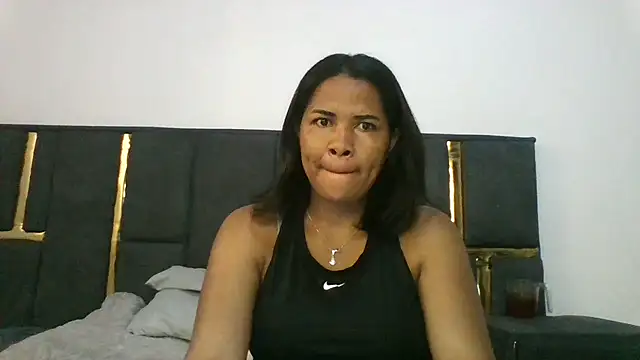 aleixane online show from October 2025 01:39:01 PM