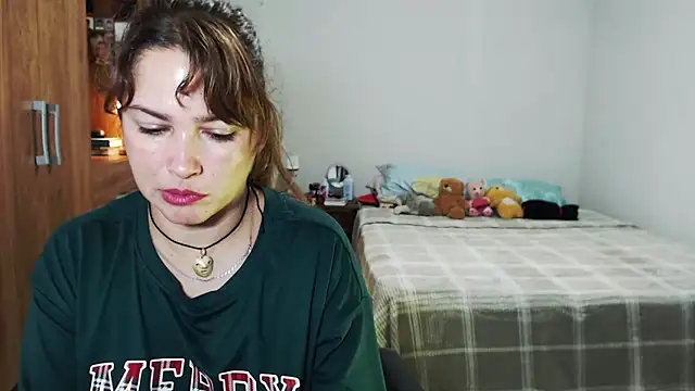 solamatista11 online show from December 2025 10:40:01 PM