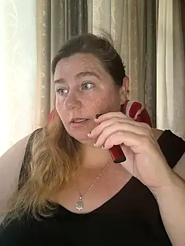 Snapshot of Iceprincess2bad4u chatting on February 2025 06:26:02 AM Iceprincess2bad4u online show from February 2025 06:26:02 AM