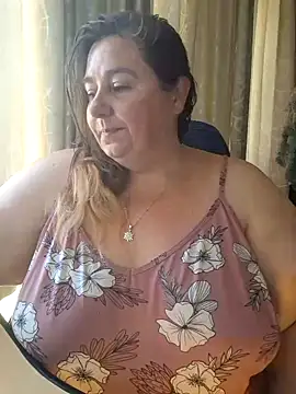 Snapshot of Iceprincess2bad4u chatting on February 2025 07:26:02 AM Iceprincess2bad4u online show from February 2025 07:26:02 AM