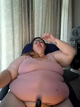 Snapshot of Iceprincess2bad4u chatting on February 2025 06:22:01 AM Iceprincess2bad4u online show from February 2025 06:22:01 AM