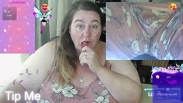 Snapshot of Iceprincess2bad4u chatting on March 2025 07:20:02 AM Iceprincess2bad4u online show from March 2025 07:20:02 AM