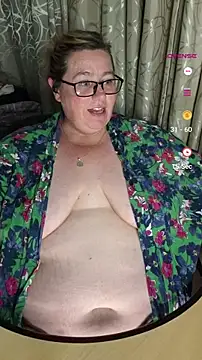 Snapshot of Iceprincess2bad4u chatting on September 2025 05:57:01 PM Iceprincess2bad4u online show from September 2025 05:57:01 PM