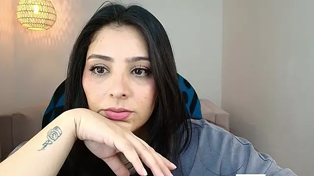 YummyAnna  online show from February 2026 08:19:02 PM