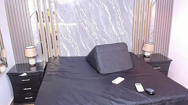 Nyakimgold online show from December 2024 12:28:02 PM