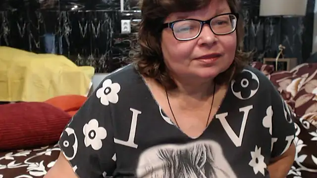 SweetMommaX online show from March 2026 07:19:01 PM