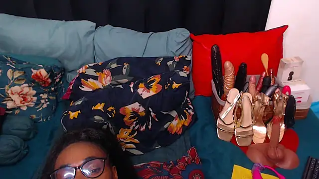 sexybootylicious online show from October 2025 09:25:01 PM