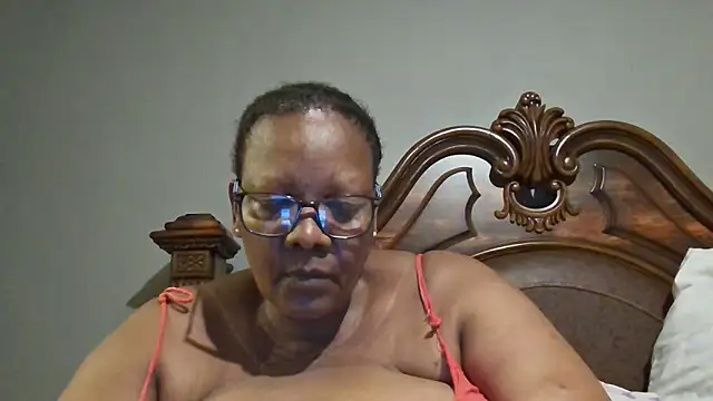 SEXYBOOBSNASS online show from January 2025 05:51:02 PM