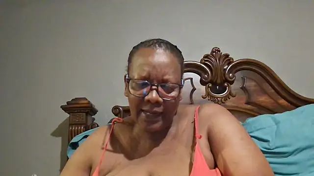SEXYBOOBSNASS online show from February 2025 07:09:01 PM