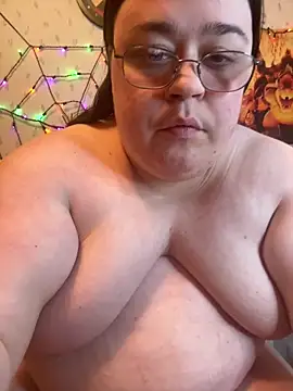 Snapshot of SexyxLexie chatting on May 2026 03:35:01 AM SexyxLexie online show from May 2026 03:35:01 AM