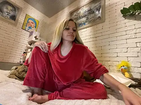 Angel girllovemy online show from January 2025 06:45:02 PM