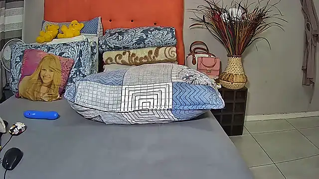 missboobsxx online show from February 2025 04:37:02 PM