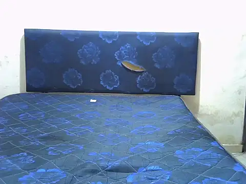 Snapshot of Spice202 chatting on September 2025 04:08:01 PM Spice202 online show from September 2025 04:08:01 PM