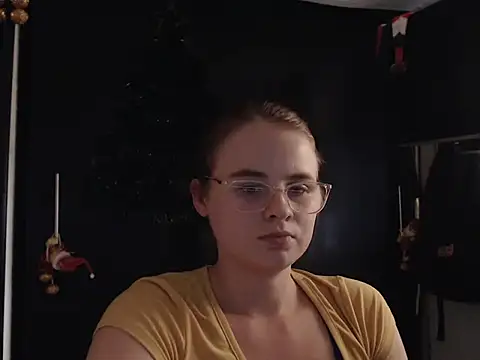 Snapshot of HellenMiyer1111 chatting on December 2024 09:22:02 PM HellenMiyer1111 online show from December 2024 09:22:02 PM