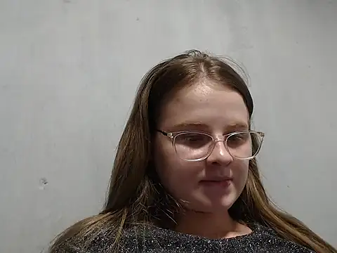 Snapshot of HellenMiyer1111 chatting on February 2025 02:30:01 AM HellenMiyer1111 online show from February 2025 02:30:01 AM