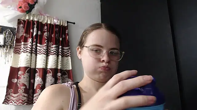 HellenMiyer1111 online show from November 2025 04:09:01 PM