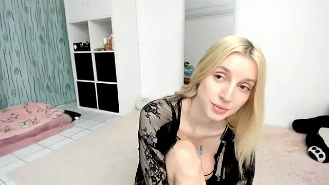 KenzieDawton online show from June 2026 12:31:02 PM