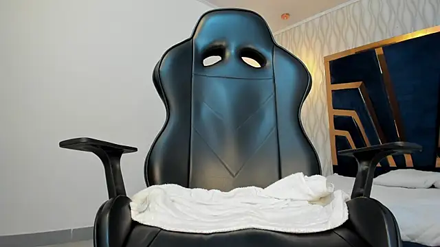 Petesevans online show from March 2025 02:27:02 AM