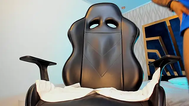 Petesevans online show from March 2025 02:46:02 AM