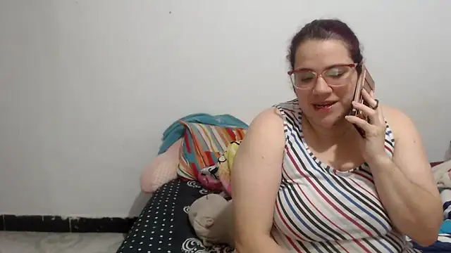 Snapshot of karlythoth@xh chatting on March 2025 03:25:02 PM karlythothxh online show from March 2025 03:25:02 PM