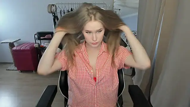 sexxy potatoes online show from October 2025 02:03:01 PM