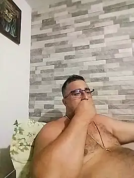 Snapshot of ADRIAN_ADI40 chatting on May 2026 06:14:01 PM ADRIAN ADI40 online show from May 2026 06:14:01 PM