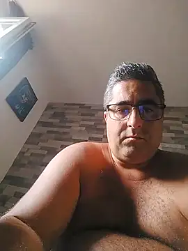 ADRIAN ADI40 online show from June 2026 12:46:02 PM
