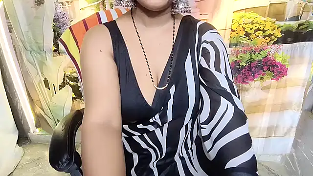 MAN-MOHINI-21 online show from October 2025 05:03:01 PM