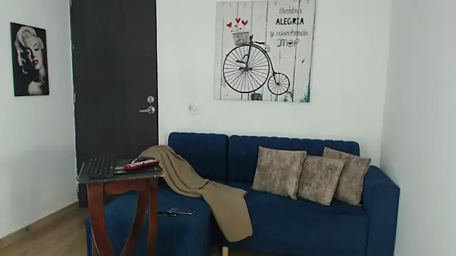 Ferotica mistress online show from February 2026 04:13:01 AM