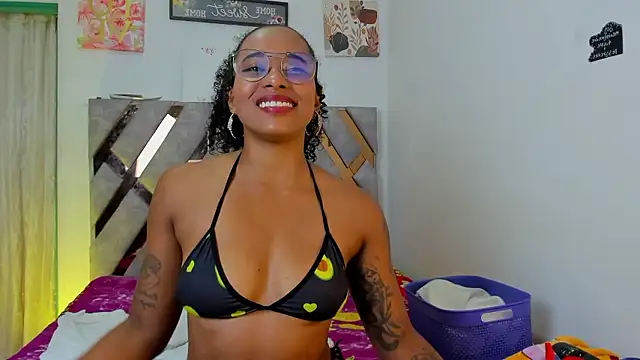 kelly thomson online show from January 2026 10:04:01 PM