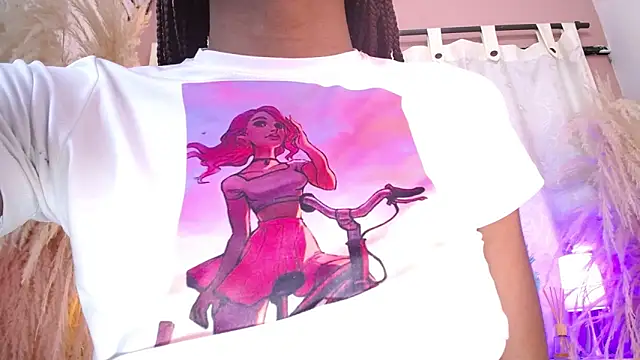 Snapshot of EmmySweett chatting on December 2024 01:42:01 AM EmmySweett online show from December 2024 01:42:01 AM