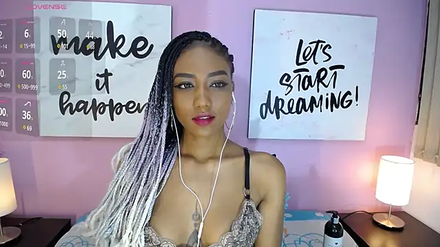 Snapshot of EmmySweett chatting on March 2025 09:54:02 PM EmmySweett online show from March 2025 09:54:02 PM