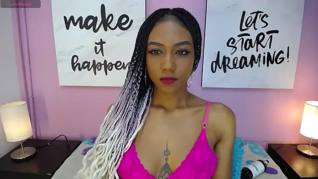 Snapshot of EmmySweett chatting on March 2025 08:51:02 PM EmmySweett online show from March 2025 08:51:02 PM