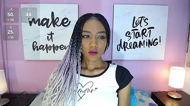 Snapshot of EmmySweett chatting on March 2025 08:50:02 PM EmmySweett online show from March 2025 08:50:02 PM