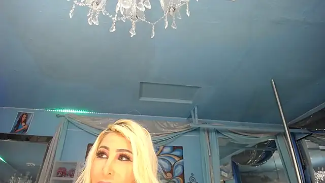 ADRIANNA FOX online show from February 2026 11:40:02 AM