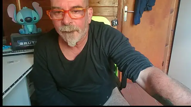 Snapshot of 0oscar_xxx chatting on October 2025 01:28:01 PM 0oscar xxx online show from October 2025 01:28:01 PM