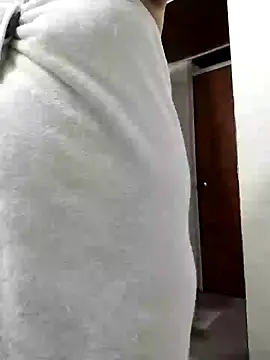 Vicky Rosse online show from December 2024 03:28:02 PM