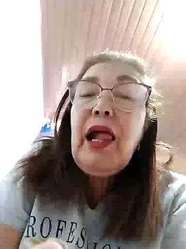 Vicky Rosse online show from December 2024 04:49:01 PM