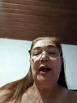 Vicky Rosse online show from December 2025 05:08:02 PM