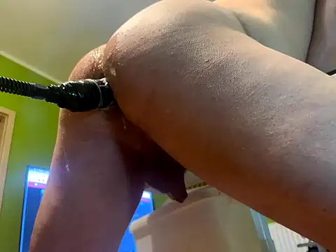 OndruSuk online show from January 2025 03:14:02 PM