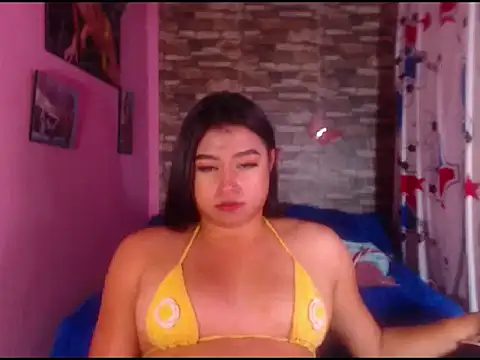 Snapshot of katrinawillff chatting on January 2025 11:43:02 AM katrinawillff online show from January 2025 11:43:02 AM