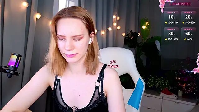Ramona    online show from December 2024 09:28:02 AM