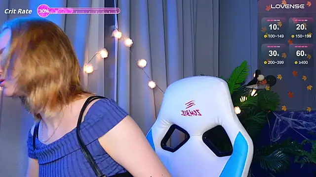 Snapshot of Ramona___ chatting on November 2025 06:12:02 AM Ramona online show from November 2025 06:12:02 AM