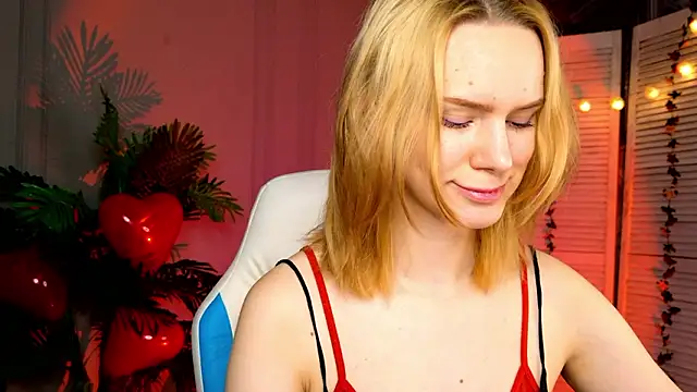 Ramona    online show from February 2026 06:19:02 AM