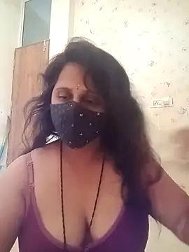 Indiantina online show from October 2025 08:37:01 AM